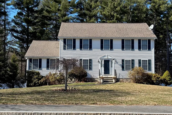 Outdoors - Furnished One bedroom/ private bath/ No additional fees House