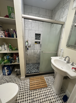 Bathroom - Brownstone Apartment Close to Campus