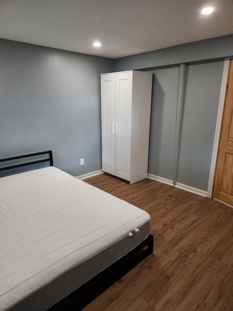 Bedroom - Quiet area, nice neighborhood. Just walk to campus and subway