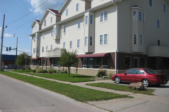 street view looking south - Large 2 Bedroom  -Parking for tenants included- washer and dry in unit