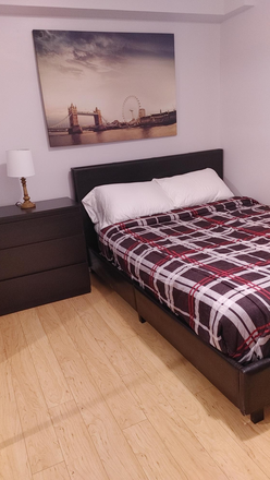 Bedroom 4 - Furnished bedrooms available close to UTM - Male students only