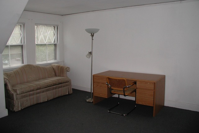 west-facing windows and north wall - HARVARD SQ. FURNISHED ROOM. Quiet, historic area. Private bath; kitchenette.  $1175/month June 1st House