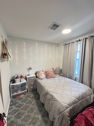 Bedroom - Spring 2026 South Campus Commons 3 Room Available Super Close to Baltimore Ave Restaurants & Stores Apartments