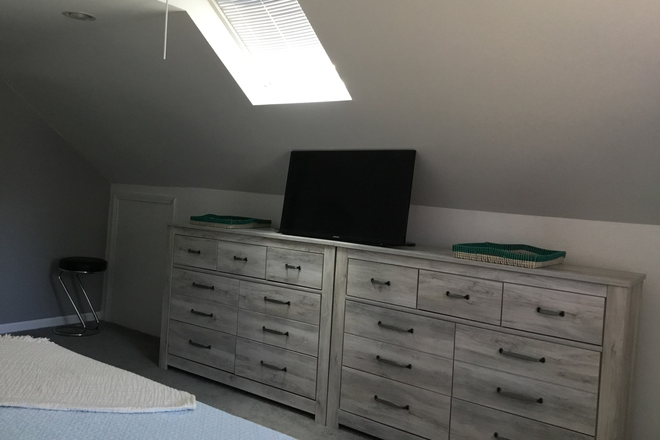 Bedroom - UConn Off Campus Retreat House