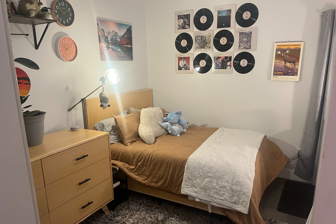 Bedroom - Sublease Room in Lafayette Townhome