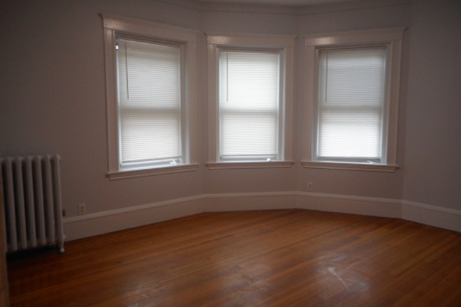 Photo - 550 Brookline Ave Apartments