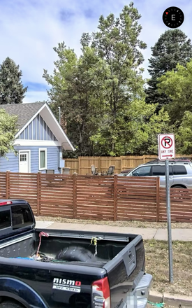 Back patio & parking spots - Perfect Spring '26 Sublet- Cozy house close to campus!