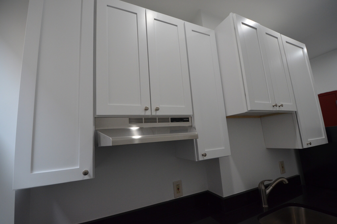 Kitchen - Nice 2 Bed 1 Bath Apartment Available 9/1/26