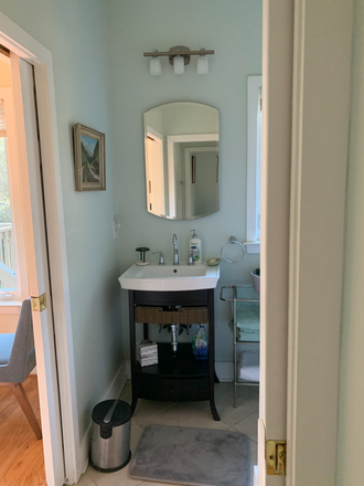 bathroom - Garden Apartment Attached to Home. Quiet neighborhood. 10 minutes to unc camlpus.
