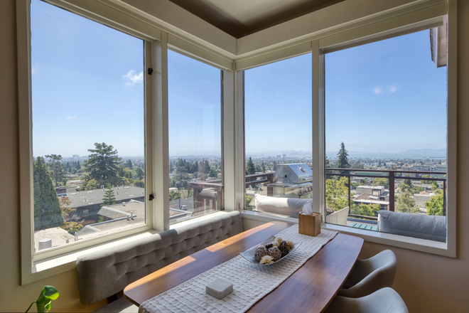 Views from Nearly Every Window - Luxe, Furnished Apartments with Panoramic SF Bay Views, Close to Campus