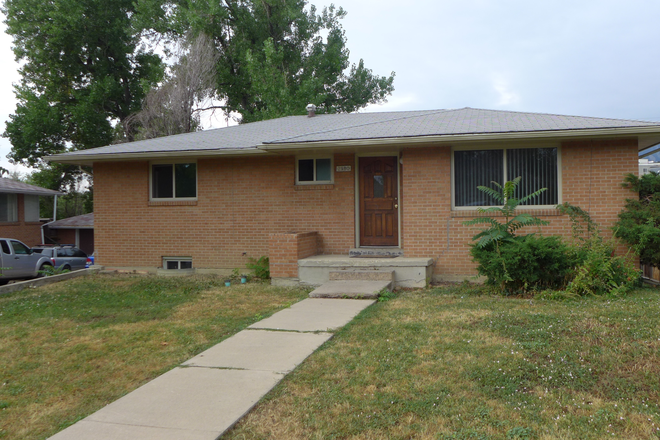 Outside street view - AUGUST PRELEASING: 2980 Pennsylvania Ave House