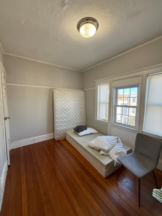 The available Bedroom. This mattress is yours. - Private room available in a 4B2B Mixed Gender Apartment steps away from JFK/UMASS