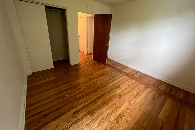 Bedroom 1 - 130 Dean Street Apartments