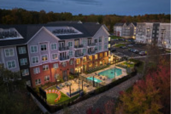 Heated pool and spa. Jumbotron lawn. Outdoor Gaming Areas. Multiple Firepit Areas. Outdoor Grilling. Gym. Study Lounge. Study spaces - Welcome to The Standard at Four Corners! Premier apartments near University of Connecticut