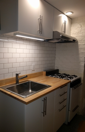 Galley kitchen - Spacious, updated 1-BEDROOM, private entrance, giant yard, all utils + WIFI included House