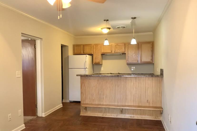 Kitchen - Sherrill Plaza Apt. One bedroom near campus