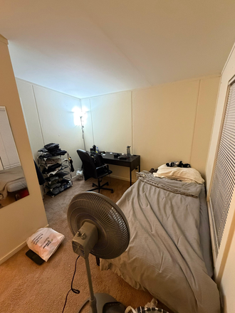 bedroom photograph 2 - Pufton Apartments. APT 316