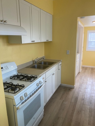 kitchen stove and counter - Country Farm House
