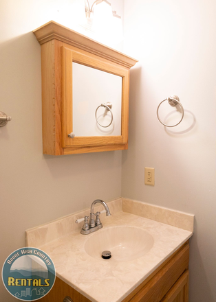 Photo - Trapper's Keep 3 - Trapper’s Keep 3 - 3bd/3ba: Upscale Student Living! Close to Downtown Boone and A Apartments