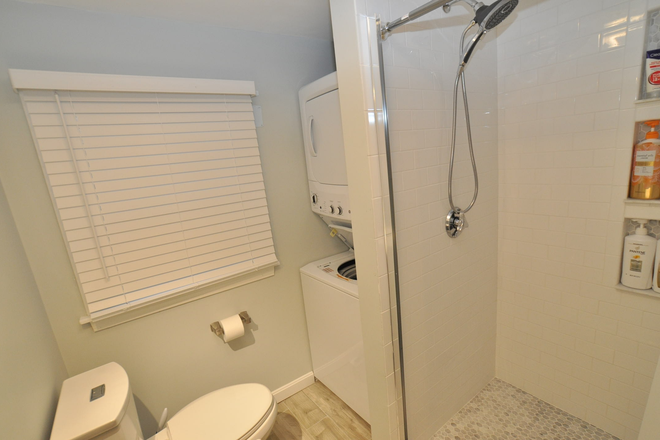 bathroom with washer/dryer - 3BR, Cleaning Included Academic Rental 84 Palm Beach (Brigg’s Farm) Narragansett, RI 02882 Apartments