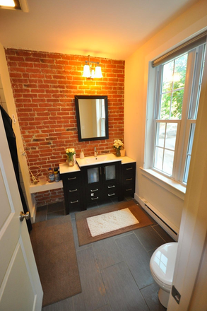 1 - South End Single Family attached row house NO FEE 9/1 Walk to NEU Campus!