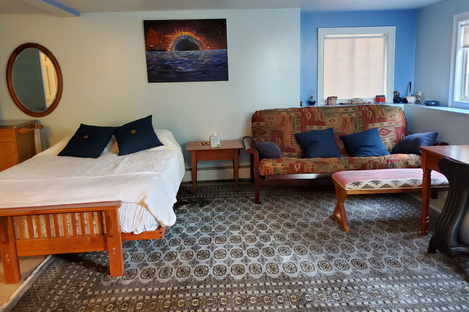 Queen-size bed and futon/couch - 2 Thornapple Road Narragansett, RI 02882