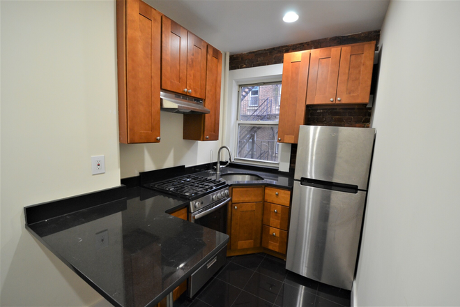 Kitchen - 2 bed 1 bath on Peterborough St - Modern Kitchen with Spacious Bedrooms! Apartments