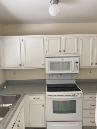Kitchen - $1,200 - 1 Bedroom 1 Bathroom Apartment In Grand Junction With Great Amenities