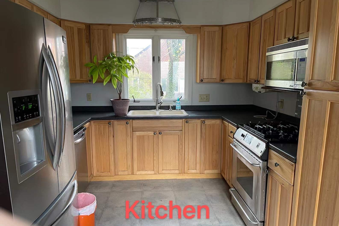 Kitchen - 4BR home-North Harrison St-Princeton