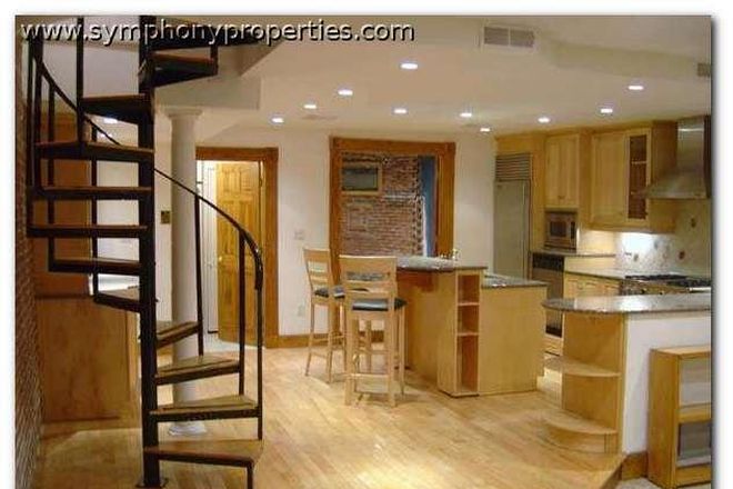 Kitchen - 4 Bedrooms/2 Baths with laundry on Symphony Road Condo