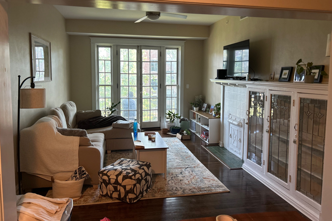 Living room - Quadrangle Apartment