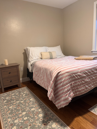 second bedroom warm and comfortable. new scent of fresh paint - 48 valley view drive Amherts MA 01002 House