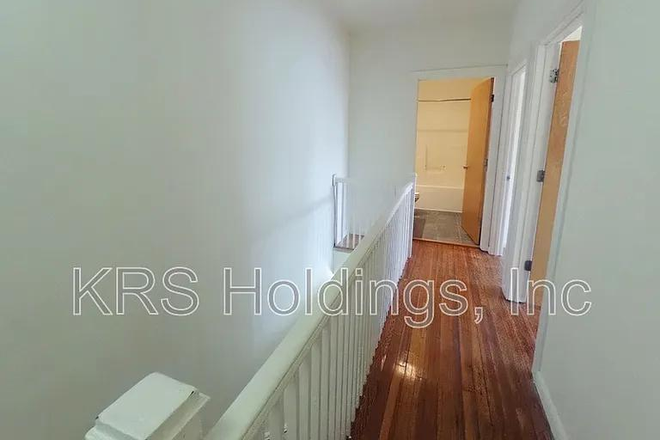 Upstairs - KRS Property Apartments