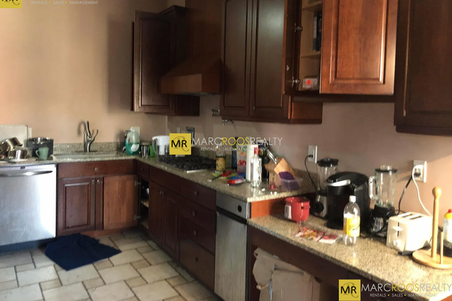 Call NOW for showings! 617-236-8600 - STRATHMORE RD - FLOOR THRU 4BR *AVAIL NOW* W/ 2 BATH, H&HW INC, RNTL PRKNG, LNDRY IN UNIT, ROOF DECK Apartments