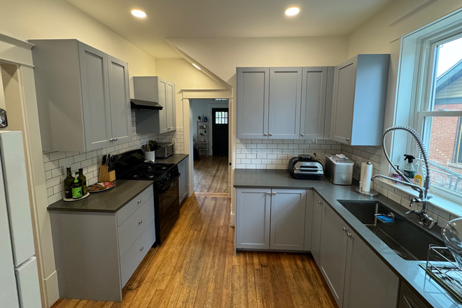 kitchen - renovated house close to campus