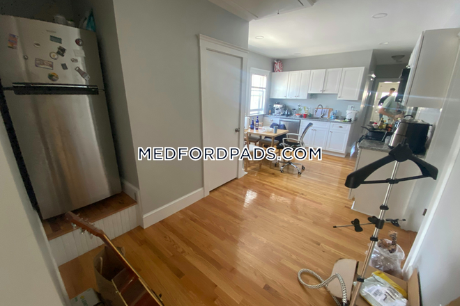 Kitchen - NO BROKER FEE! 5 Bed 1 Bath Apartment on Frederick Ave.!