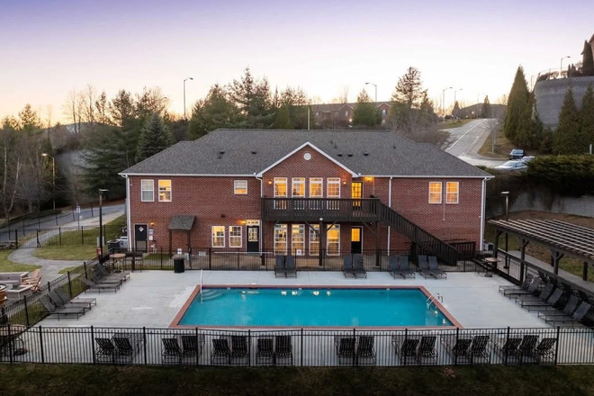 club house and pool - Mountaineer Village Apartments