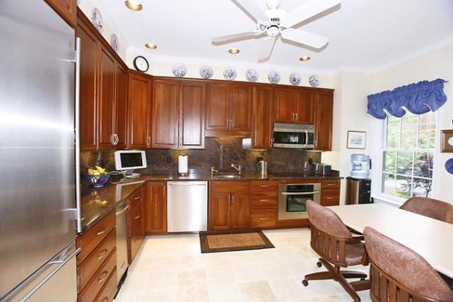 Image 2260912 - Large Modern Solar Cloisters House Next to Campus