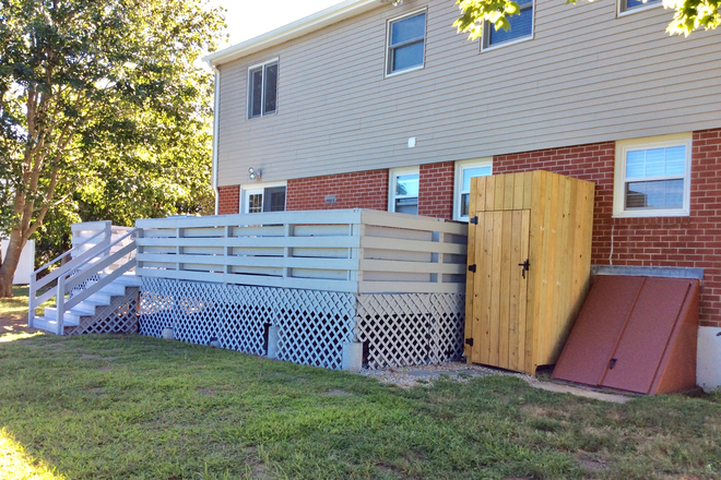 deck - 6 Cornell Road Narragansett, RI 02882 House