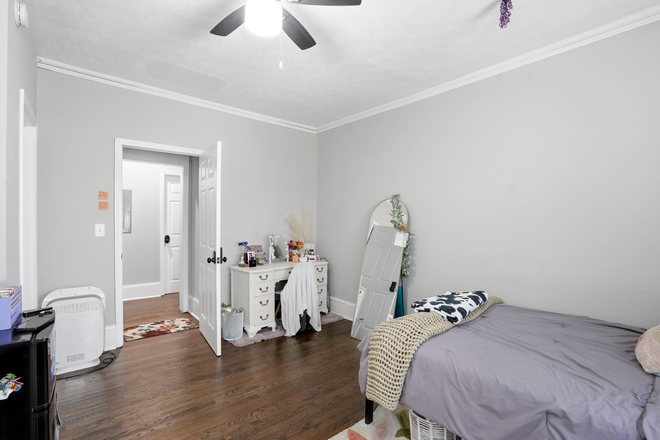 Bedroom 1 (Master) - Bedroom available in Student home. All utilities & wifi included.
