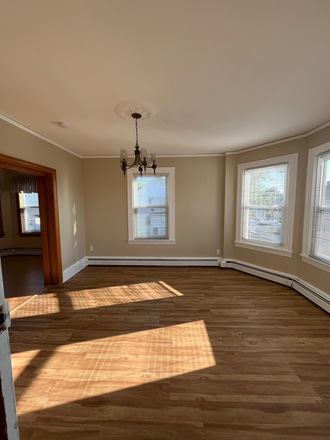 Living room, view from main entrance - Quiet Neighborhood Apartment