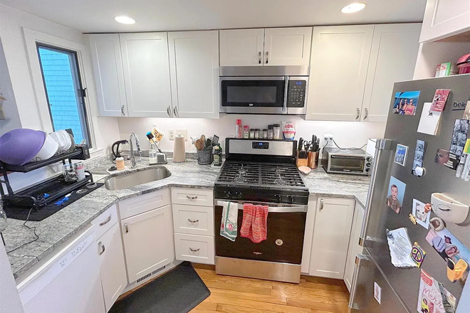 Kitchen - ~ Modern 3 Bed 2 Bath Townhouse with Yard & Garage ~