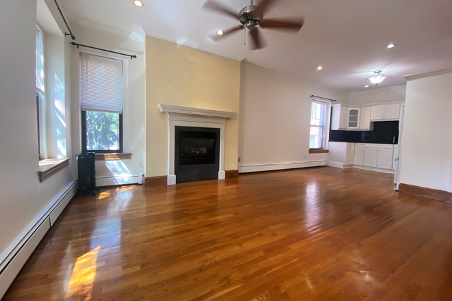 x - SOUTH END 2 BED PLUS OFFICE OR 3 BED 1 BATH - LAUNDRY IN UNIT - HEAT INCLUDED Apartments