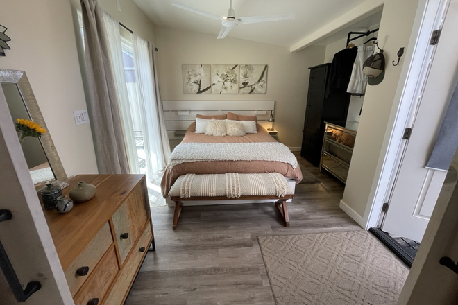 Bedroom - 1 Bedroom Grannyflat