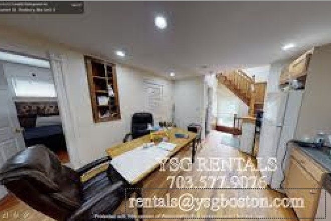 kitchen - 9 Sunset Street Unit 3 SUBLET Summer 1 and 2