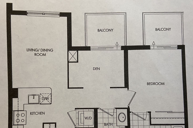 Floor plan - 1 bedroom + 1 large den (previously used as 2nd bedroom) with 2 bathrooms Condo