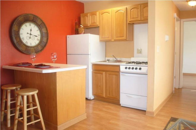 kitchen - Transferring Lease/Subleasing Apartments