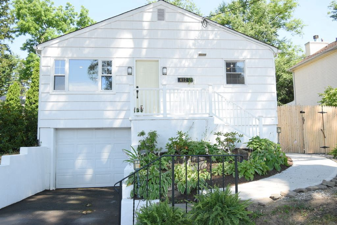 Front of home - 3BR home-Franklin St-Princeton