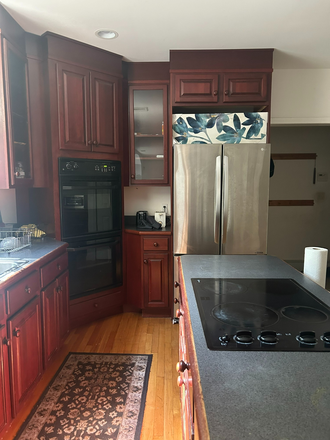 Kitchen - Walkable House Near Campus — Roommate Wanted (Female Preferred)