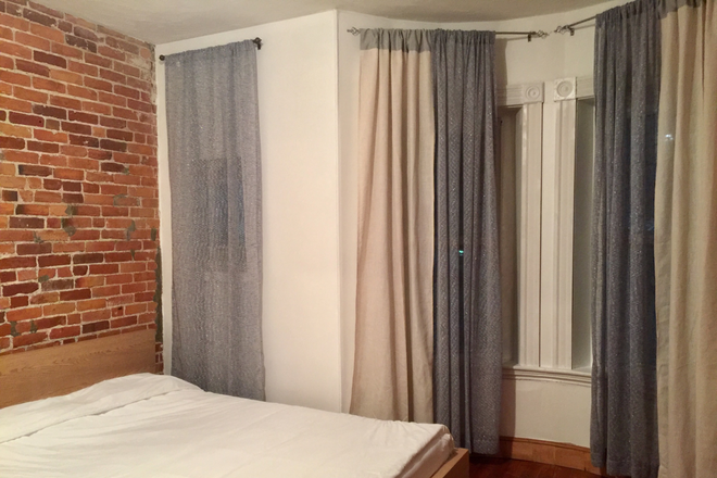 Bedroom - NO FEES*June 1st move in!Furnished and Walk to Northeastern House